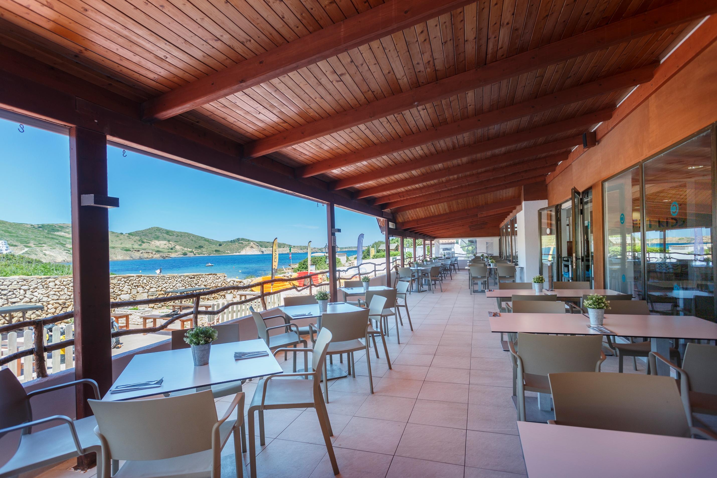 Fergus Club Carema Splash Playas De Fornells Restaurant bilde